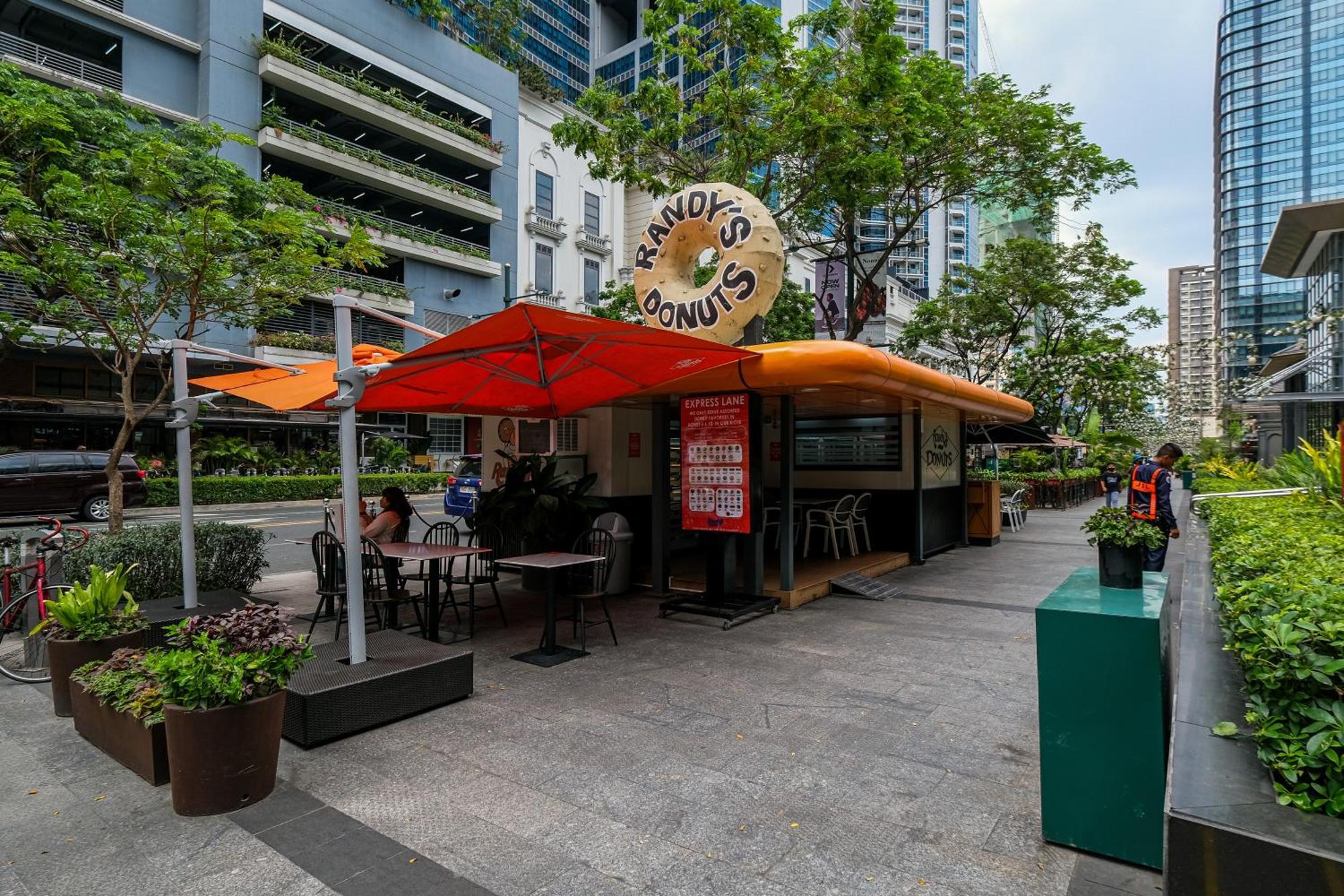 Cityscape View 2Br In Uptown Bgc W 200Mbps Wifi Taguig Luaran gambar